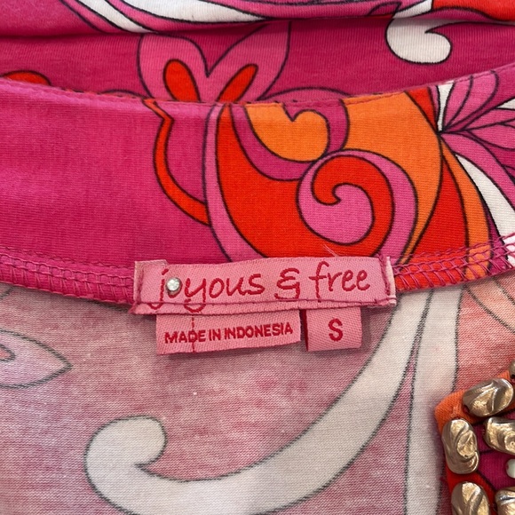 Colorful tunic length top with neckline embellishment, size small - Picture 3 of 7